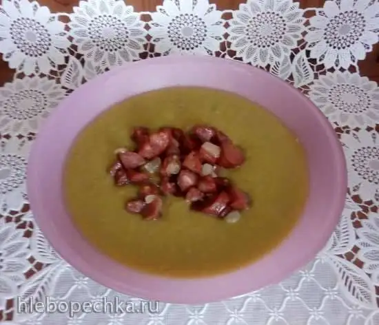 Русский суп-пюре из зелёного горошка