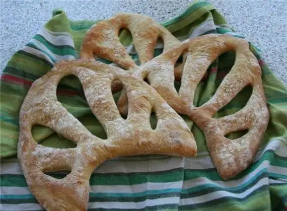 Лепёшки «Фугасс»