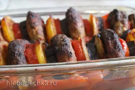 Котлеты, запечённые с овощами (Firinda pаtates kofte)