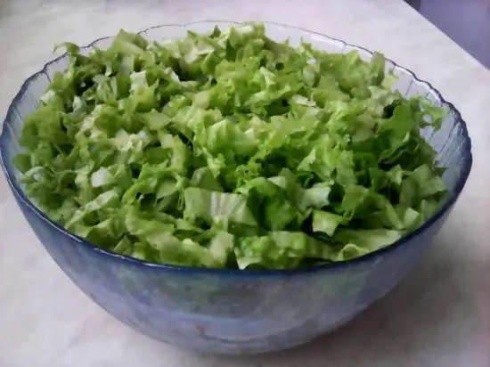 Салат из копченой скумбрии