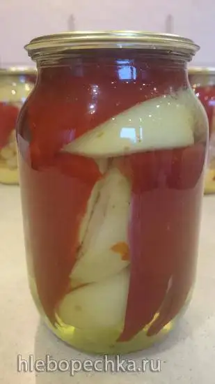 Яблоки с перцем