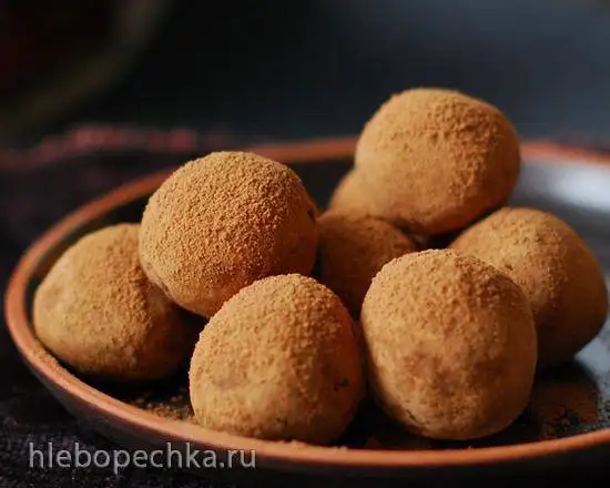 Конфеты из фасоли с черносливом и шоколадом