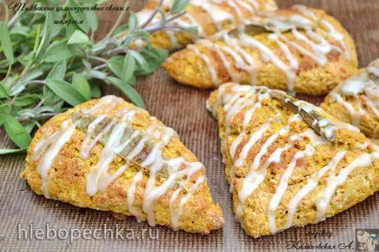 Тыквенные цельнозерновые сконы с шалфеем