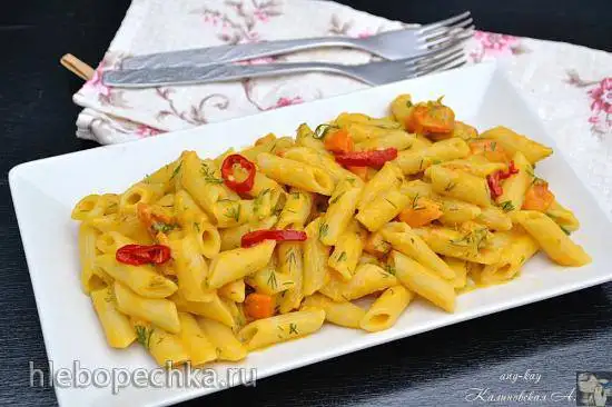 Паста постная с тыквой и карри