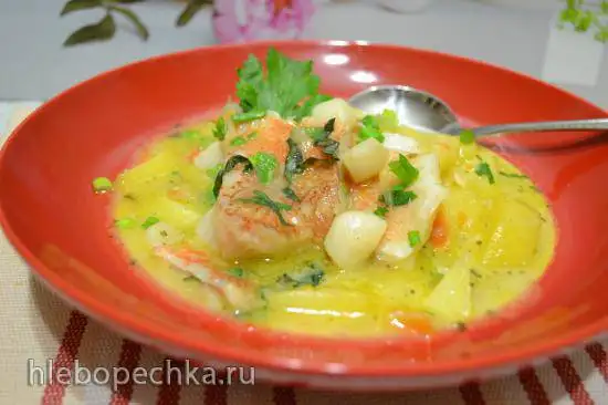 Филе окуня, припущенное в кокосовом молоке с овощами (для вегетарианцев)