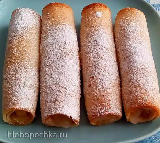 Хлебные трубочки с яблоками
