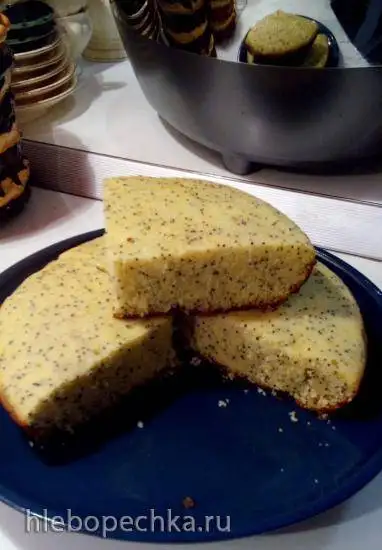 Манник с маком на кукурузной муке