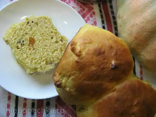 Тыквенные булочки с курагой и грецким орехом