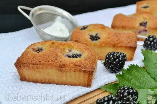 Фрианды с ежевикой и белым шоколадом