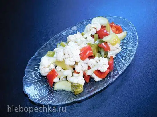 Салат из цветной капусты в кисло-сладком маринаде
