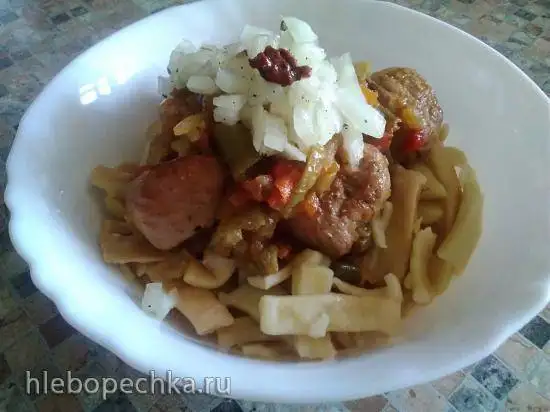 Домашняя лапша с мясом а-ля лагман в медленноварке Китфорт 212 или на плите