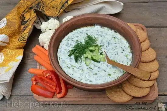 Греческий дип-соус «Тцатцики» (Тзадзики, Тzatziki)