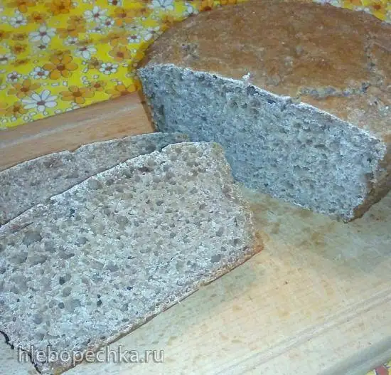 Цельнозерновой дрожжевой хлеб на сыворотке