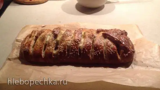 Рулет с курицей и шампиньонами
