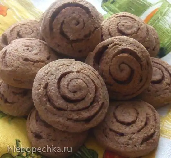 Цельнозерновые булочки с корицей без яиц