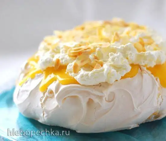 Павлова с лимонным курдом