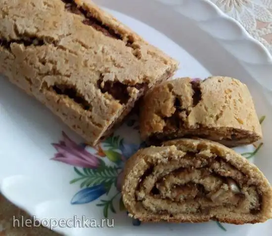 Творожный рулет с шоколадно-ореховой начинкой