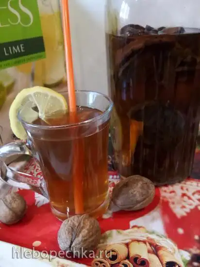 Травяной чай с цитрусовыми и сушеными яблоками