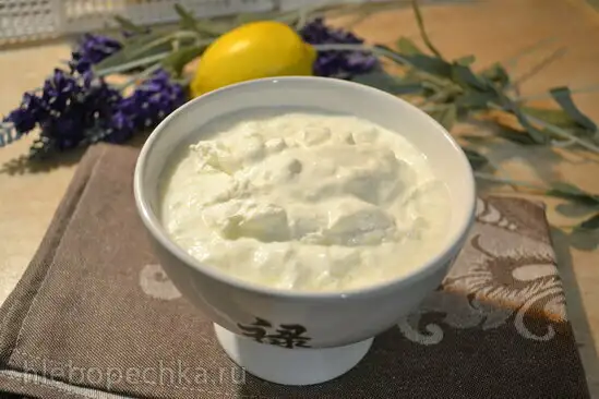 Греческий йогурт из кефира, заквашенного на тибетском кефирном грибе