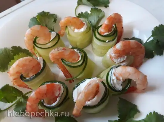 Креветки с сыром и огурцом