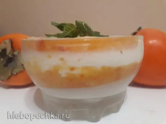 Творожный десерт с хурмой