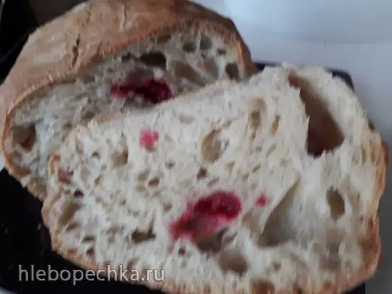 Хлеб деревенский с клюквой на биге