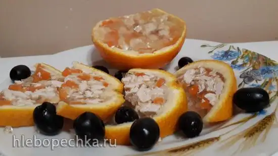 Заливное из курицы в апельсиновых дольках
