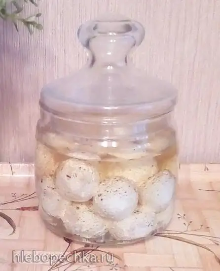 Шарики из кефира в ароматном масле