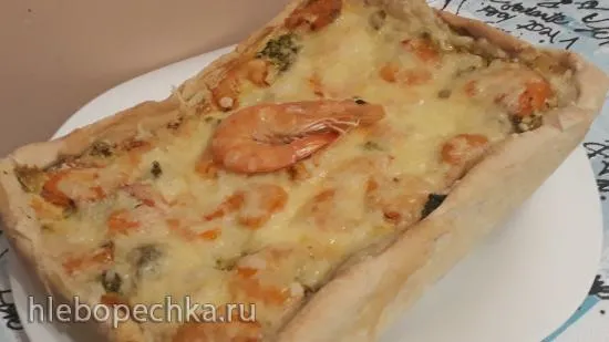 Пирог с креветками и броколли