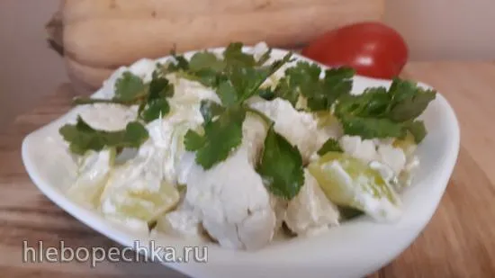 Салат из цветной капусты и кабачков