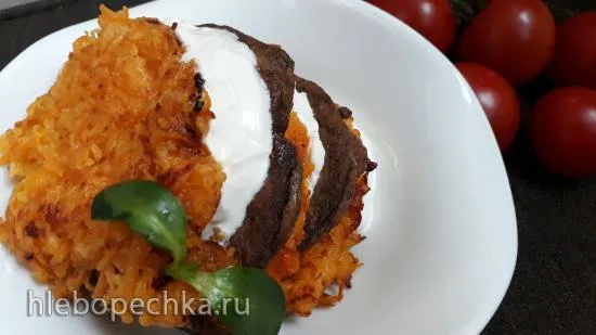Котлеты из  телячьей печени с тыквенными оладьями