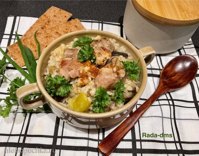 Перловая каша со свининой и овощами на пиве «Солдатские грезы»