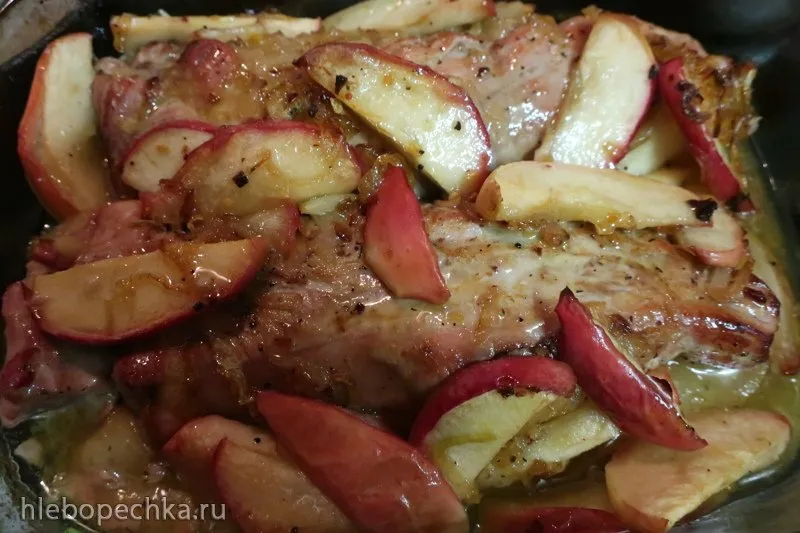 Свинина с яблоками