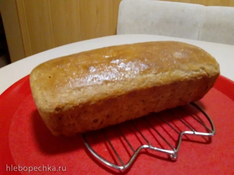 Простой пшенично-ржаной хлеб с обойной мукой двух видов