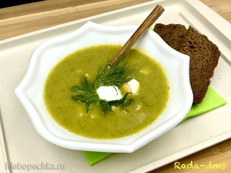 Суп-пюре с молодой снытью и кабачками