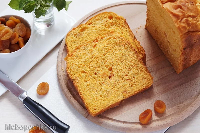 Пшеничный хлеб с карри и курагой