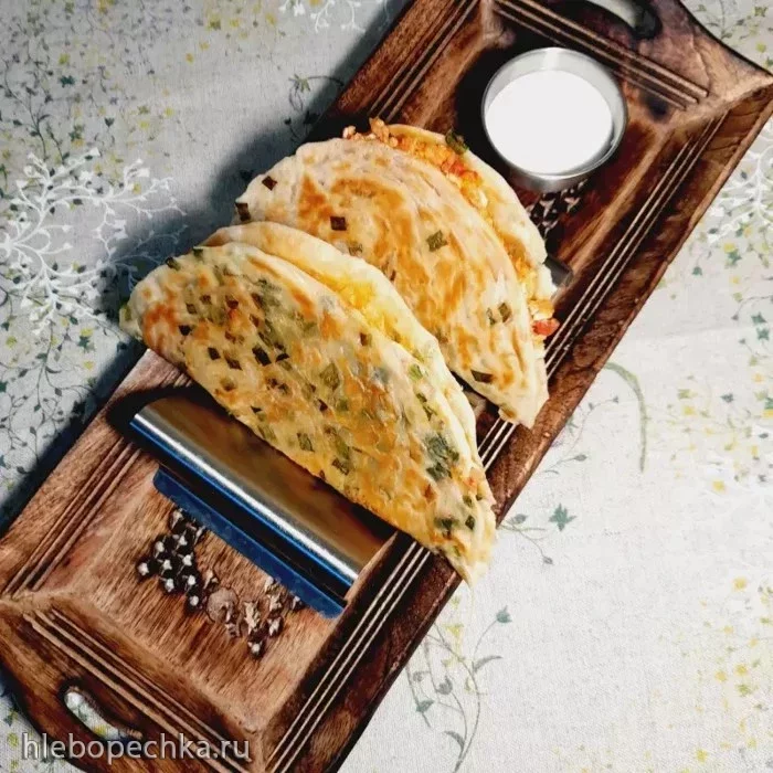 Сырная паратха «Анда»