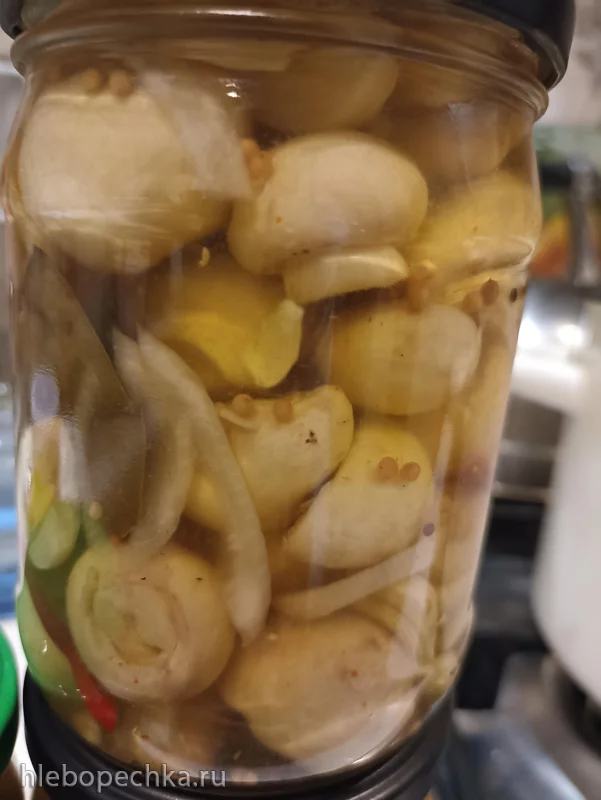 Шампиньоны маринованные (быстрые)