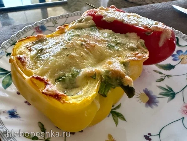 Омлет, запеченный с сыром в перце