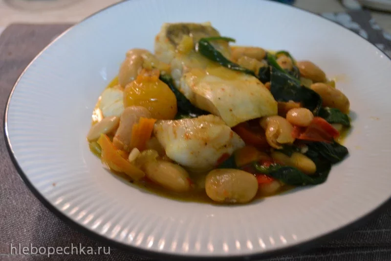 Рагу с судаком, фасолью, шпинатом