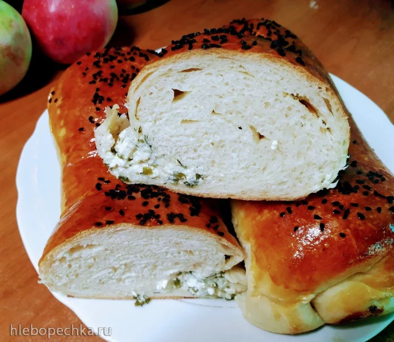 Булки с творогом и зелёным луком