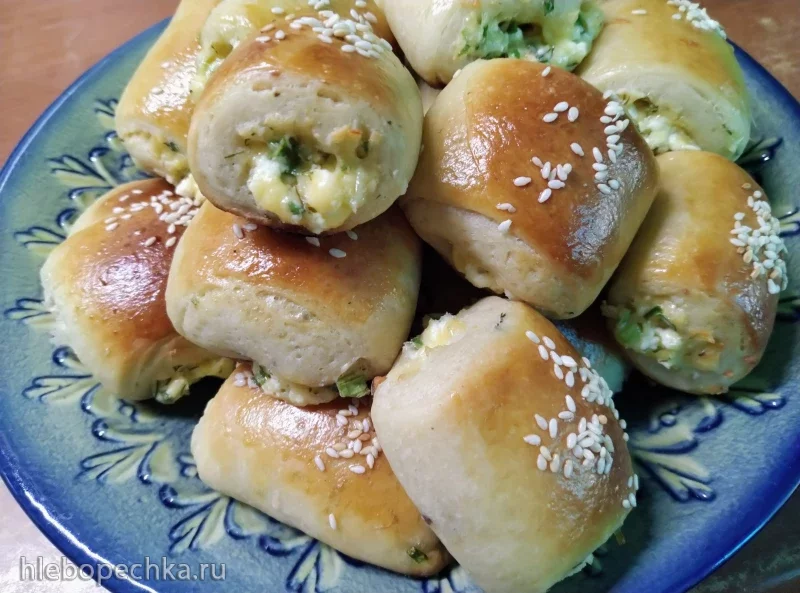 Булочки на кефире с сыром и творогом