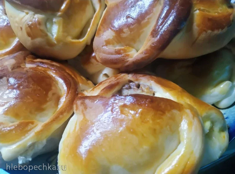 Булочки с творогом и грецким орехом