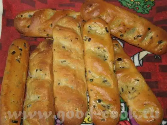 Багеты с маслинами и розмарином