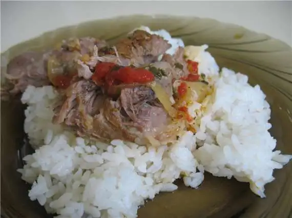 Баранья ножка с овощами