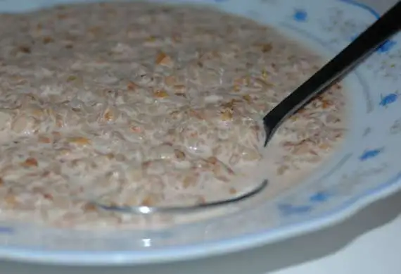Каша гречневая на молоке (размазня)