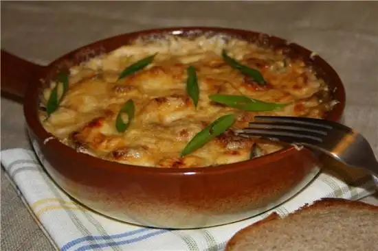 Грибной жульен с кальмарами