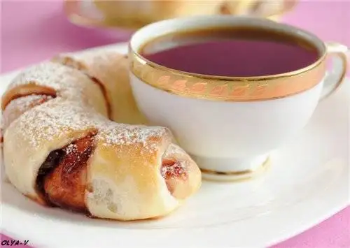 Рогалики и «подушечки» с джемом