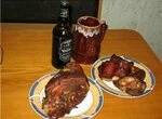Свиные ушки и рулька в темном пиве