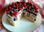 Торт-суфле ягодный (из маскарпоне)